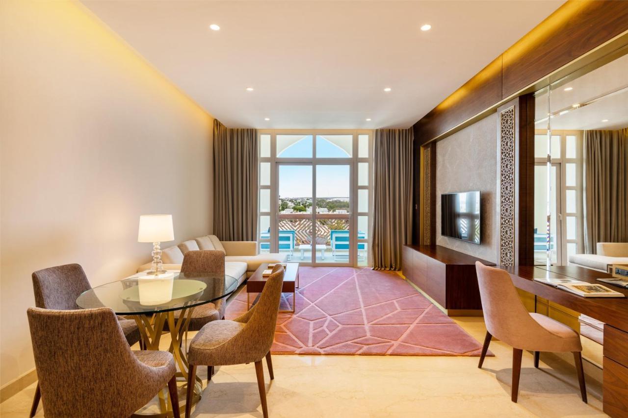 Al Messila, A Luxury Collection Resort & Spa, Doha Exteriör bild A suite at the hotel