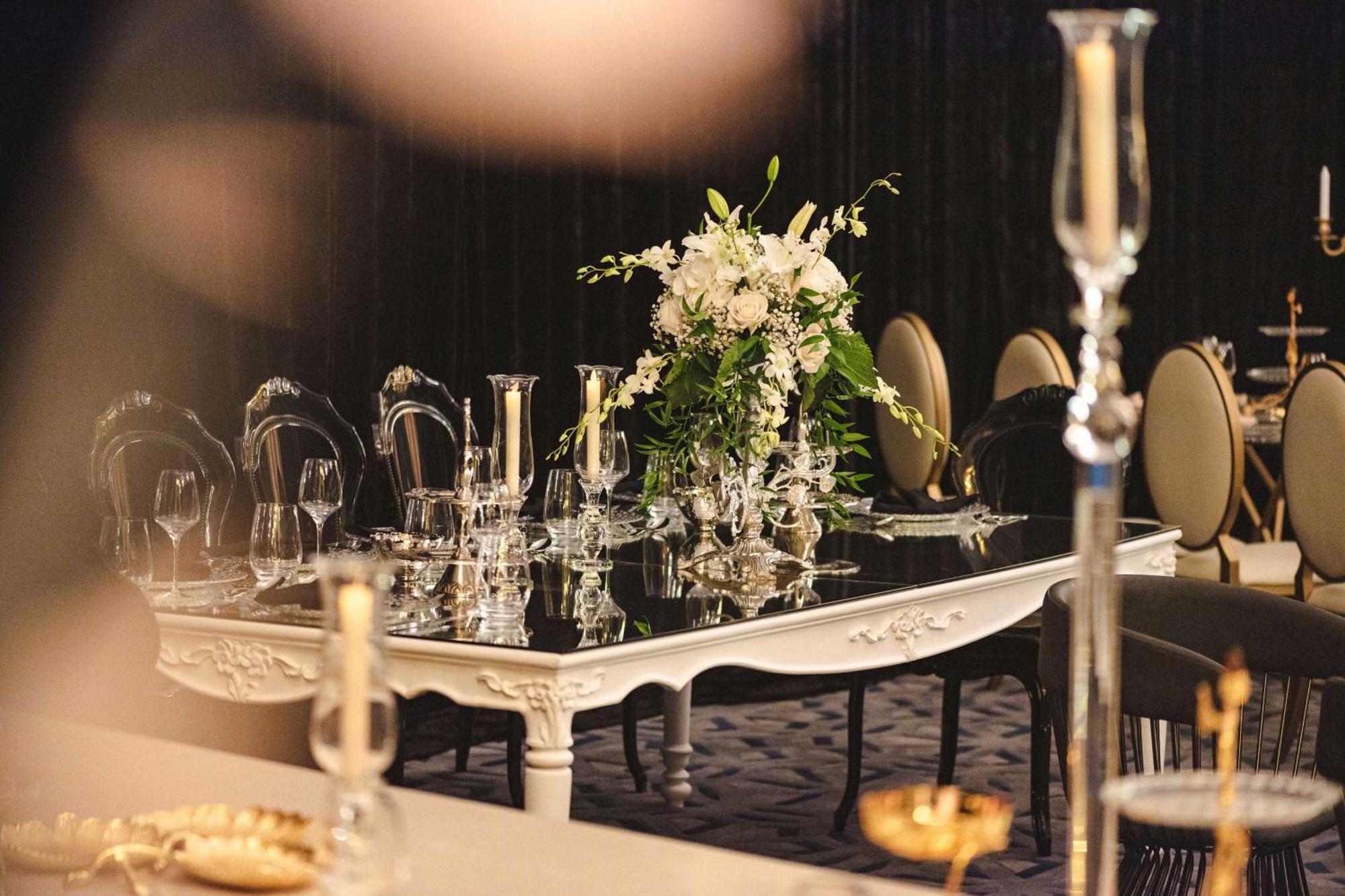 Al Messila, A Luxury Collection Resort & Spa, Doha Exteriör bild The interior of the ballroom at the 2011 ceremony